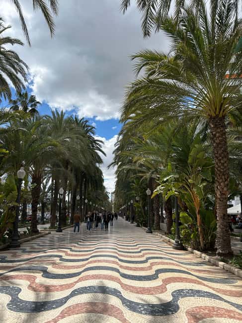 Alicante Walking Tour - Discover the town Through Its Scents - Key Points