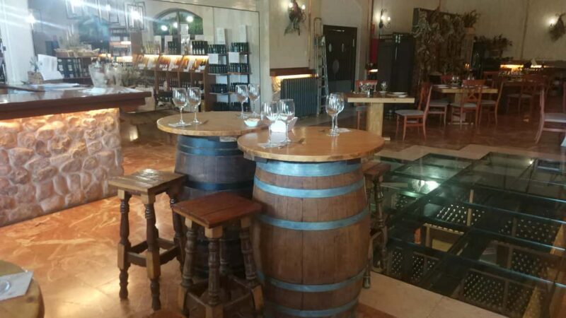 Alicante: Winery tour with a local guide. A tasting of 3 wines is included. - Who Would Enjoy This Tour Most