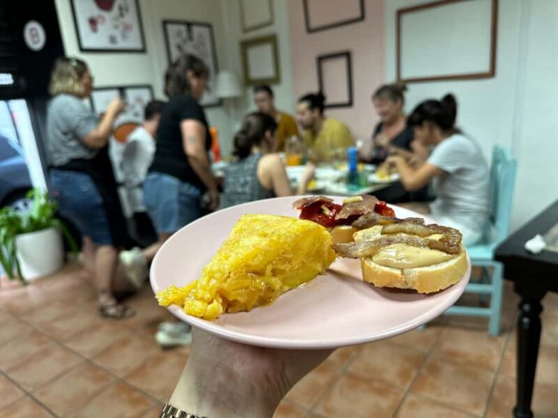 Alicante:Evening Spanish Tapas Cooking Class with Live Music - Discover the Flavors of Alicante with a Spanish Tapas Cooking Class