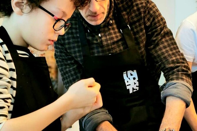 All about meringue: a pastry & culinary arts workshop in Paris - Practical Details: Meeting Point and Accessibility