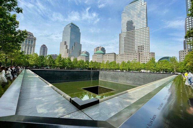 All-Access 9/11: Ground Zero Tour, Memorial and Museum, One World Observatory - Skip-the-Line Access to the 9/11 Museum