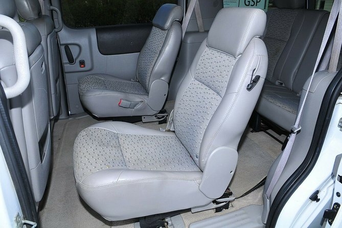 All day Guided Winery Transport for Six - Key Points