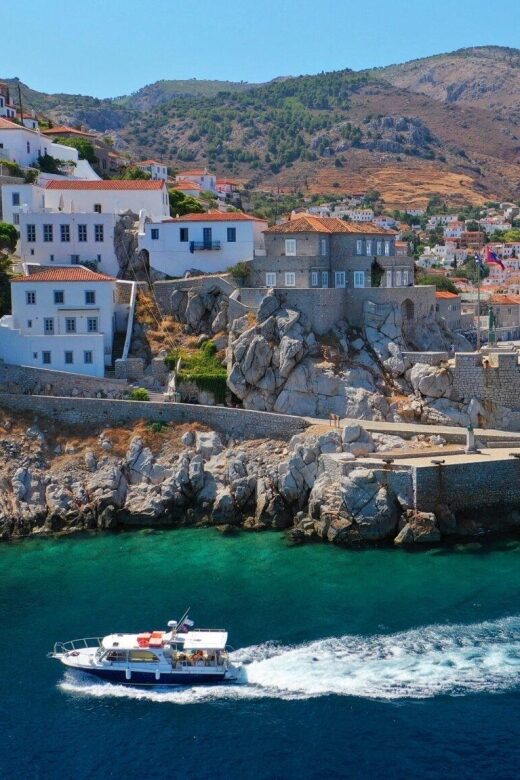 "All-Day Private Excursion to Hydra Island from Athens" - Exploring Hydra: Museums, Mansions, and Waterfront Walks