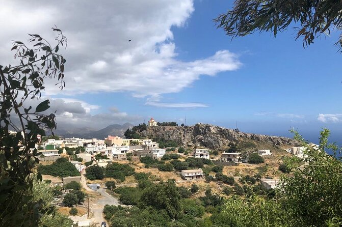 All day road trip from the North mountains to the South beaches - Guided by Yannis: Expertise and Warmth