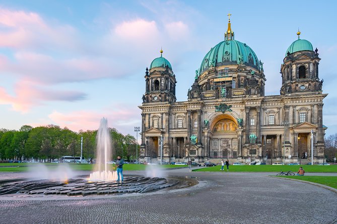 All-in-One Berlin Highlights: Private 6-hour Walking Tour - Marveling at UNESCO’s Museum Island
