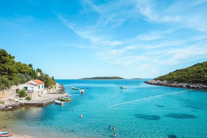 All-inclusive Gastro Blue Cave Tour from Split - The Food and Drinks Experience