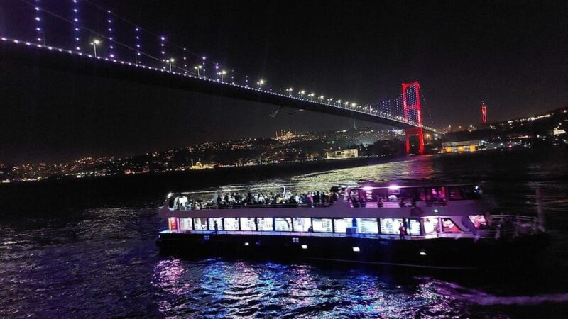 All Inclusive; Istanbul Bosphorus Dinner Cruise w/live shows - Dining Experience: A 3-Course Meal with Select Drinks