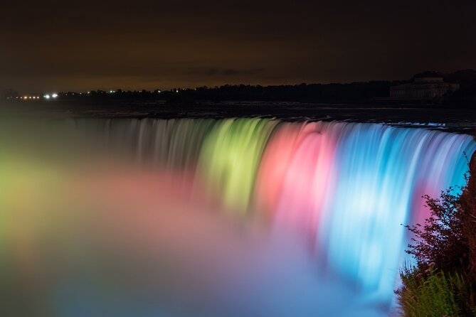 All inclusive Niagara Falls Day/Night Illumination Tour & Boat - Practical Details and Group Experience