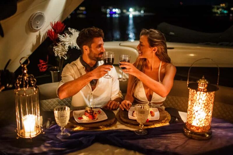 All-Inclusive Romantic Dinner Aboard a Luxurious Yacht - Key Points