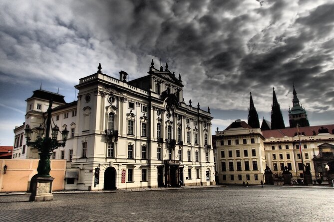 All-inclusive Small group Hidden Gems of Prague day tour - Exploring Malá Strana and St. Nicolas Church