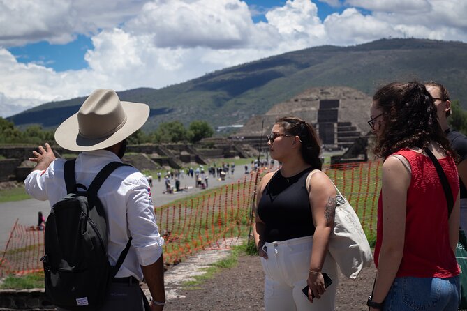 All-inclusive Teotihuacan Guided Tour with Breakfast in a Cave - Walking Through the Ancient City with a Certified Guide