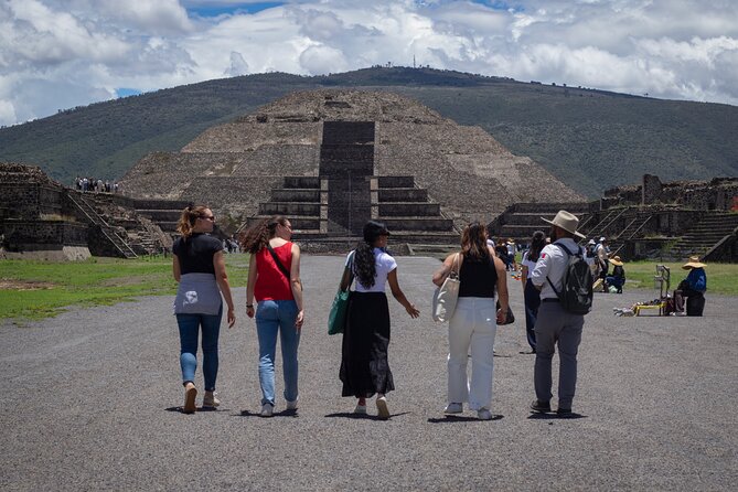 All-inclusive Teotihuacan Guided Tour with Breakfast in a Cave - Practical Details and Convenience