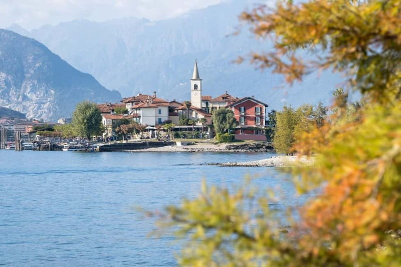 All-inclusive ticket for Isola Bella and Isola dei Pescatori - The Speedboat Transfers Between the Islands