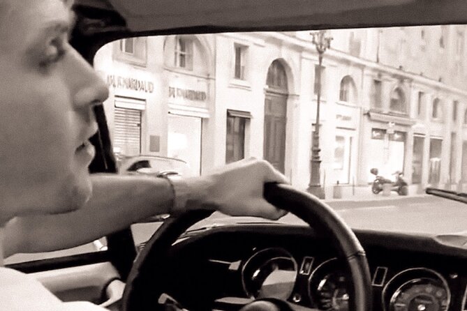 All of Paris Tour in a Vintage Open-Top French Car Citroen DS - Discovering the Seine and Riverside Highlights