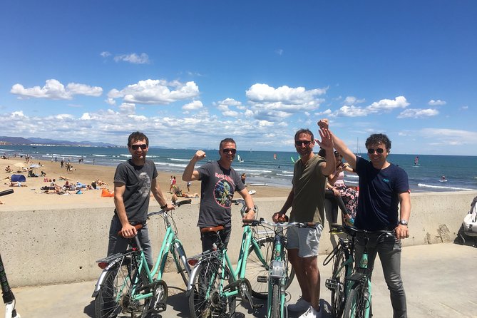 All of Valencia by Bike - Visiting the Port of Valencia and Malvarrosa Beach