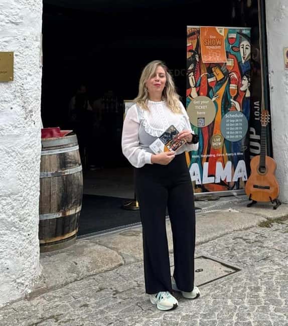 Alma de Portugal: an immersive experience of fado, wine, and tradition - The Guide and Performers: Personalities and Passion