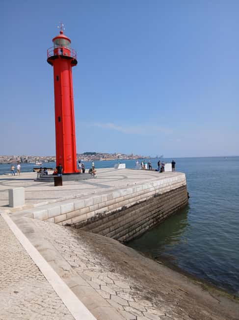 Almada: City Tour with Tuk-Tuk Ride and Cristo Rei Visit - Exploring the Ship Frigate of India from 1845