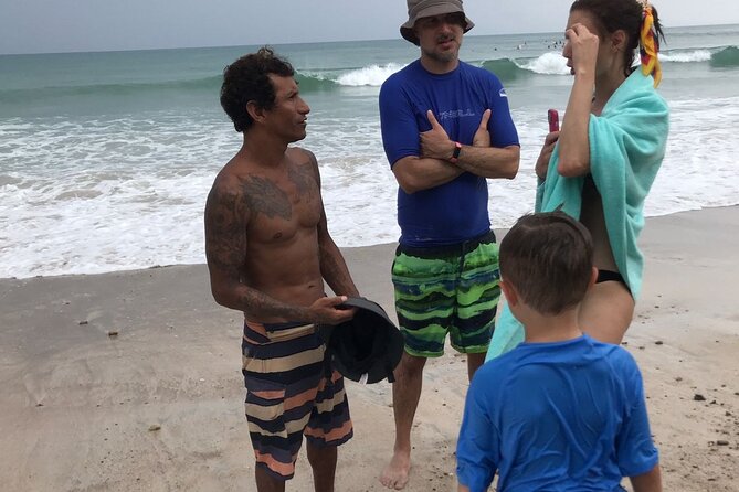 Almar Surf & Skate School: Surflessons in Bahia de Banderas - How Almar Surf & Skate School Supports the Local Community