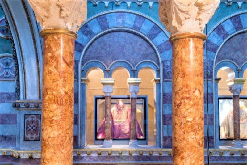 Altamura: Highlights Walking Tour and Tasting - Sampling Traditional Baked Goods of Altamura