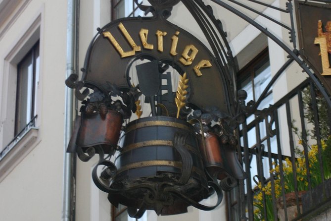 Altbier safari in Düsseldorf - Transparency and Booking Options