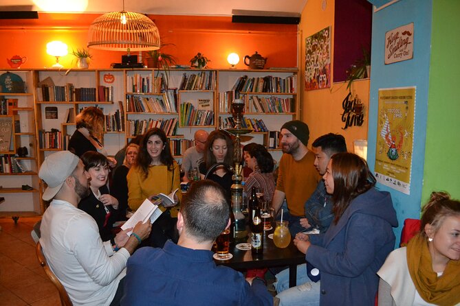 Alternative bar tour with dinner in the art district - A Walk Through Letná Park to Historic Landmarks