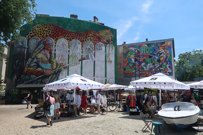 Alternative Bucharest: 2.5-3 Hours Walking tour (Small groups) - The Masonic Bram Stoker and Dracula Mural