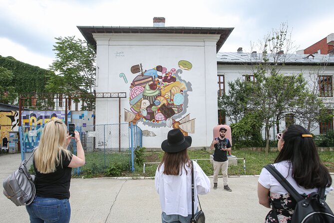 Alternative Bucharest Walking Tour - The Significance of the "I.C. Brătianu" Statue and Graffiti Origins