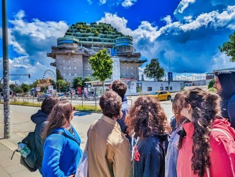 Alternative Hamburg / Street Art Private Tour - Hamburgs Edgy Street Art and Murals