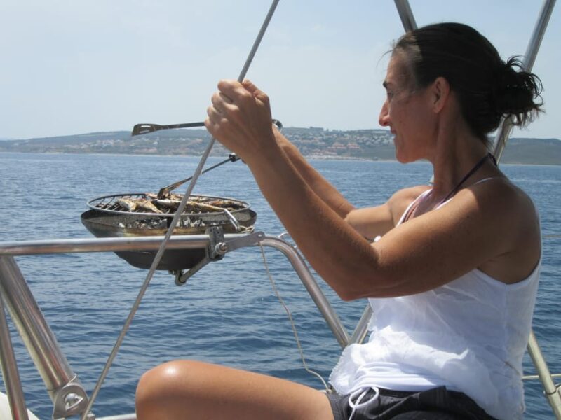 Always private 4 hour - Sail- dolphin Yacht Charter-paddle - The Sailing Experience and Crew