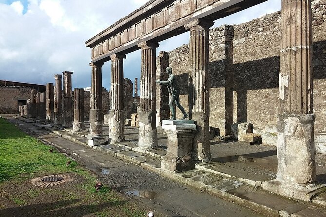 Amalfi Coast and Pompeii Excavations VIP Tour from Naples - Return Journey to Naples