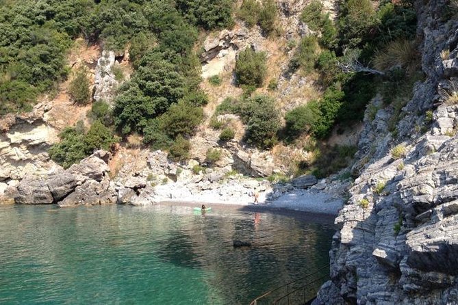 Amalfi Coast Boat Rental: Explore, Swim, and Relax at Your Pace - Staff Expertise and Helpful Tips for Your Day