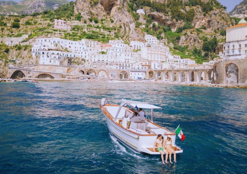Amalfi Coast by Boat: Snorkeling and Limoncello Tasting - Snorkeling and Swimming in the Calm, Clear Waters of Positano