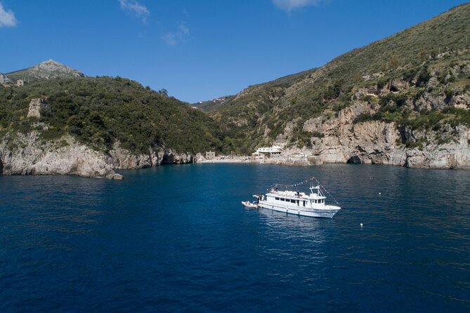 Amalfi Coast by boat with aperitif, lunch and sea breaks - Starting from Salerno: Easy Access and Group Comfort