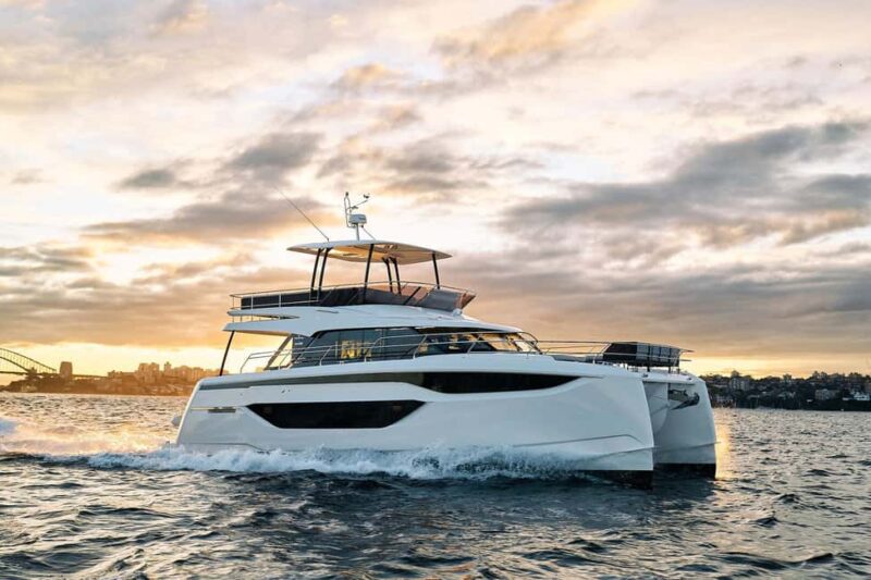 Amalfi Coast & Capri Island: Tour of the Most Beautiful Bays on a Luxury Yacht - Discover the Elegance of the Amalfi Coast & Capri on a Luxury Yacht