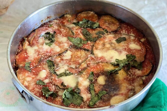 Amalfi Coast day tour - Visiting Sorrento’s Bay and Mount Vesuvius Views