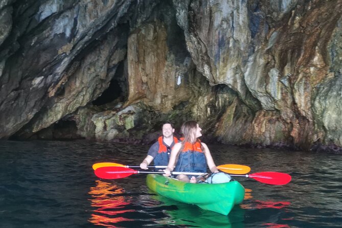 Amalfi Coast Kayak & Snorkeling Tour to the Pandora's Cave - Key Points