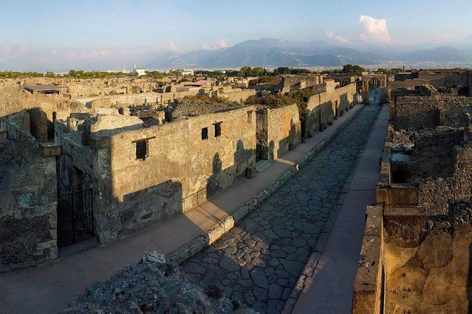 Amalfi Coast: Pompei & Vesuvius small group with Skip the line tickets - Climbing Mount Vesuvius: Crater Views and Guided Walk