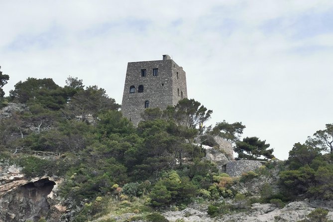 Amalfi coast private boat tour from Sorrento - 7 hours - Exploring the Amalfi Coast by Private Boat