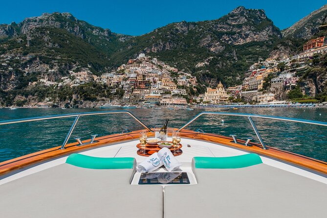 Amalfi Coast Private Boat Tour from Sorrento, Positano or Naples - Visiting the Mythical Li Galli Islands