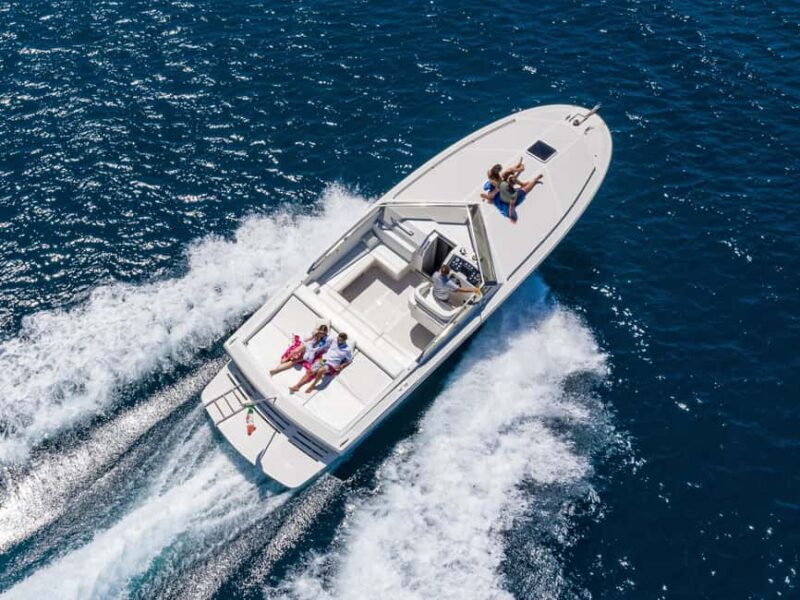 Amalfi coast private tour from sorrento on Tornado 38 - Key Points