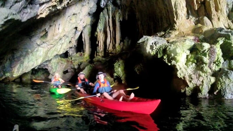 Amalfi: Kayak-Snorkel to Pandora Cave, Hidden Beach & Drinks - Visiting Sulfur Cave and its Healing Waters