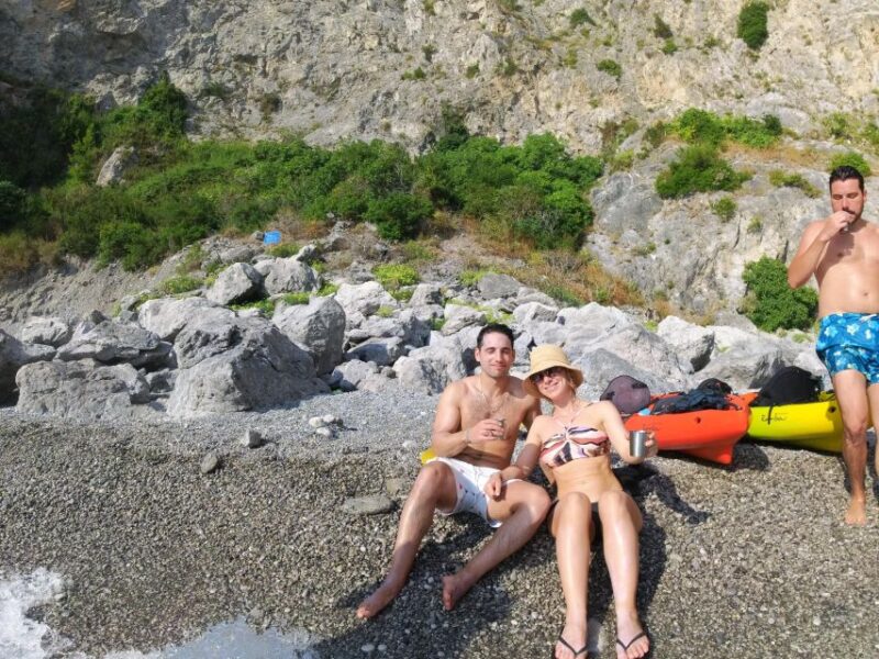 Amalfi: Kayak-Snorkel to Pandora Cave, Hidden Beach & Drinks - Relaxing at Dead Horse Beach