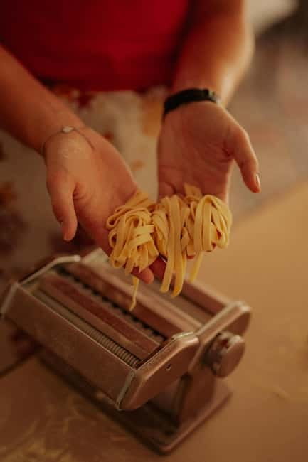 Amalfi: Make Fresh Pasta, Mozzarella, & Tiramisù with Wine - Crafting Mozzarella at the Farm