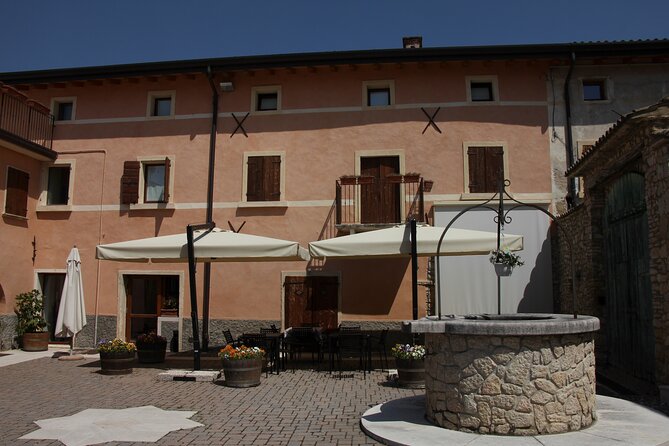 Amarone 2005 Wine Experience - Sampling the Valpolicella and Sin Cero Wines