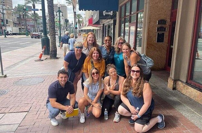 Amazing Algonac Scavenger Hunt - What Makes This Tour Stand Out from Others