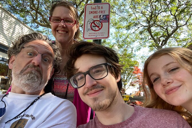 Amazing Anchorage Scavenger Hunt - Family and Dog Friendly with Bonus Challenges