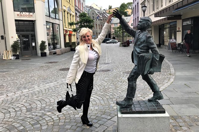 Amazing city walk in Ålesund - Discovering Ålesund’s Art Nouveau Charm