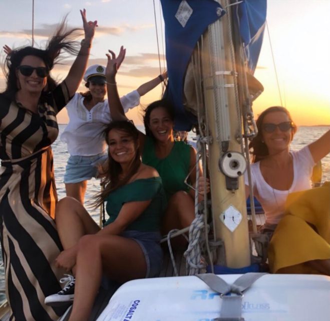 Amazing Lisbon Boat Tour with drinks - Comparing the Experience with Similar Tours
