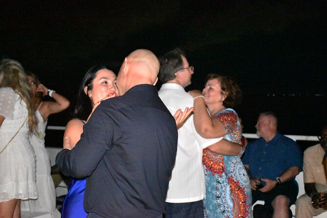 Amazing Romantic Dinner In Cancun On A Spanish Galeon The Best Sunset Activity - Practicalities: Meeting Point, Accessibility, and Group Size