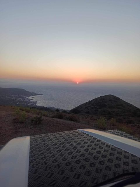 Amazing Sunset Safari Route with Dinner - Multilingual Guides and Flexible Booking Options